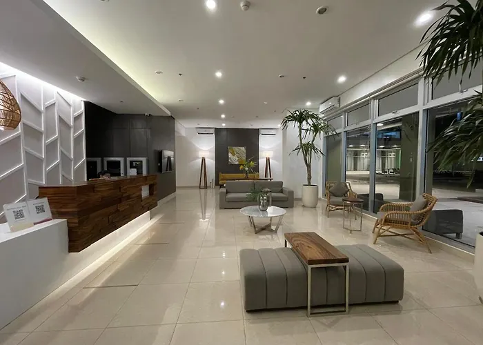 In It Park With Pool & Netflix Aparthotel Cebu