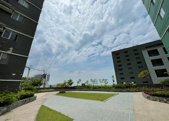 In It Park With Pool & Netflix Aparthotel Cebu