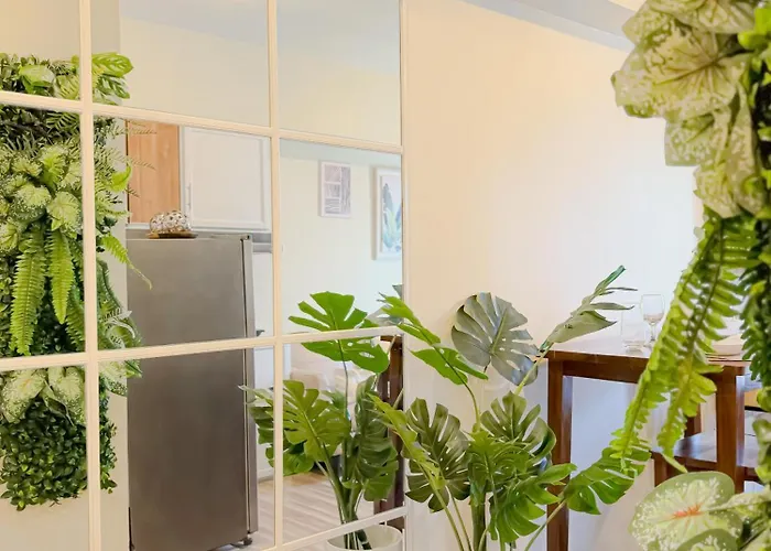 Aparthotel In It Park With Pool & Netflix Cebu