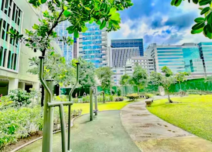 In It Park With Pool & Netflix 3* Cebu